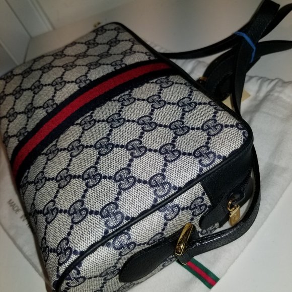 Vintage 1980's Vintage Gucci Blue Messenger Bag - Picture 8 of 14
